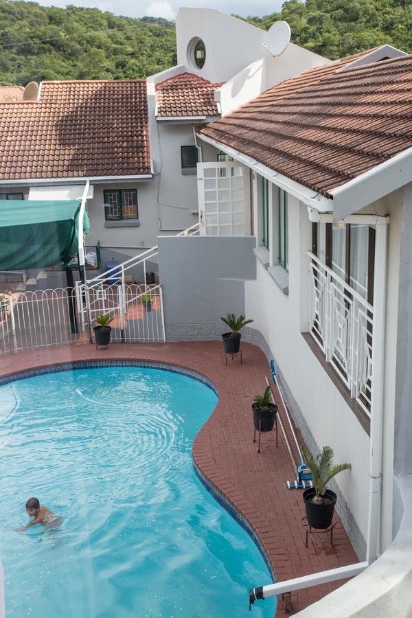 Hotel 29 Polvy Street Mbombela Exterior foto