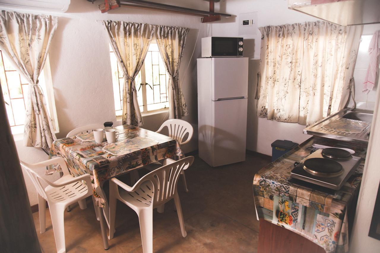 Hotel 29 Polvy Street Mbombela Exterior foto